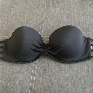Adjustable strapless swimsuit top
